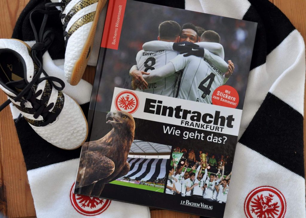 5 Geschenkideen für echte Frankfurter Jungs und Mädchen #Geburt #Weihnachten #Geschenk #Frankfurt #Idee #Tipp #Hessen #Spielteppich #Eintracht