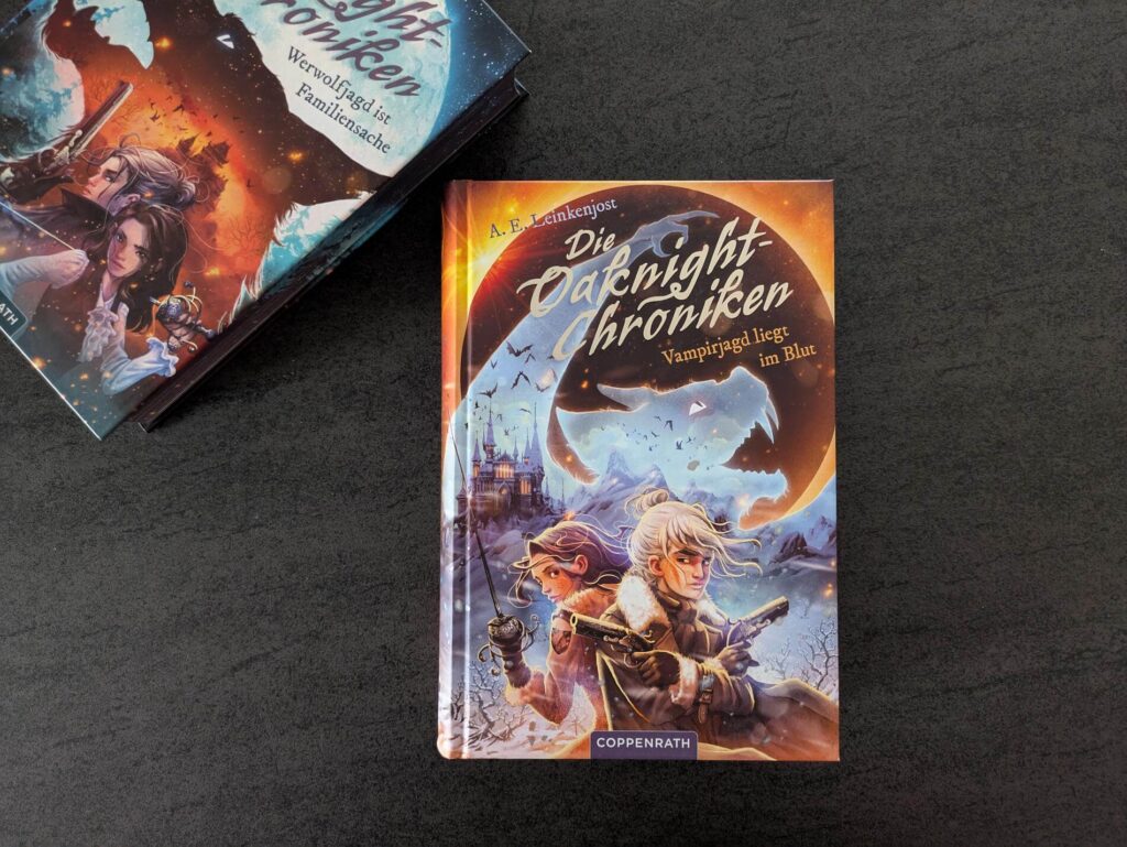 Nach dem Abenteuer mit der Bestian Enigma geraten die Oaknight-Zwillinge wieder in eine mysteriöse Monsterjagd - und die beginnt mit dem Verschwinden ihres Butlers und Verbündeten Hamish. Dabei entdecken sie, dass ihre Eltern nicht nur hinter Werwölfen her waren, sondern auch Vampire bzw. Haemophagen zur Strecke gebracht haben. Und scheinbar schien Hamish da an einer Spur dran zu sein. Gemeinsam mit der Seherin Zavah folgen sie den Geheimnissen und Rätseln und gerade dabei in einen Hinterhalt eines Nosferatu-Phänotyps, dem sie gerade so entkommen.