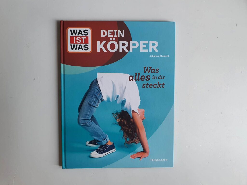 WAS IST WAS - das ist der Klassiker der Kinder-Sachbücher zu verschiedenen Themen, mit dem ich bereits aufgewachsen bin. Ob man nun Wissen zu Herzensthemen nachlesen oder für Referate nachschlagen möchte: mit den Büchern bekommt man einen schnellen Überblick über komplexe Sachverhalten und man kein seinen Kenntnisstand schnell vertiefen. Seit August 2024 gibt es jetzt 15 Themen, die brandneu und modern überarbeitet wurden. Drei von diesen neuen WAS IST WAS Büchern stelle ich genauer vor und zwar "Demokratie", "Das alte Rom" und "Dein Körper" für Kinder ab 8 Jahre (und auch super für Erwachsene!).