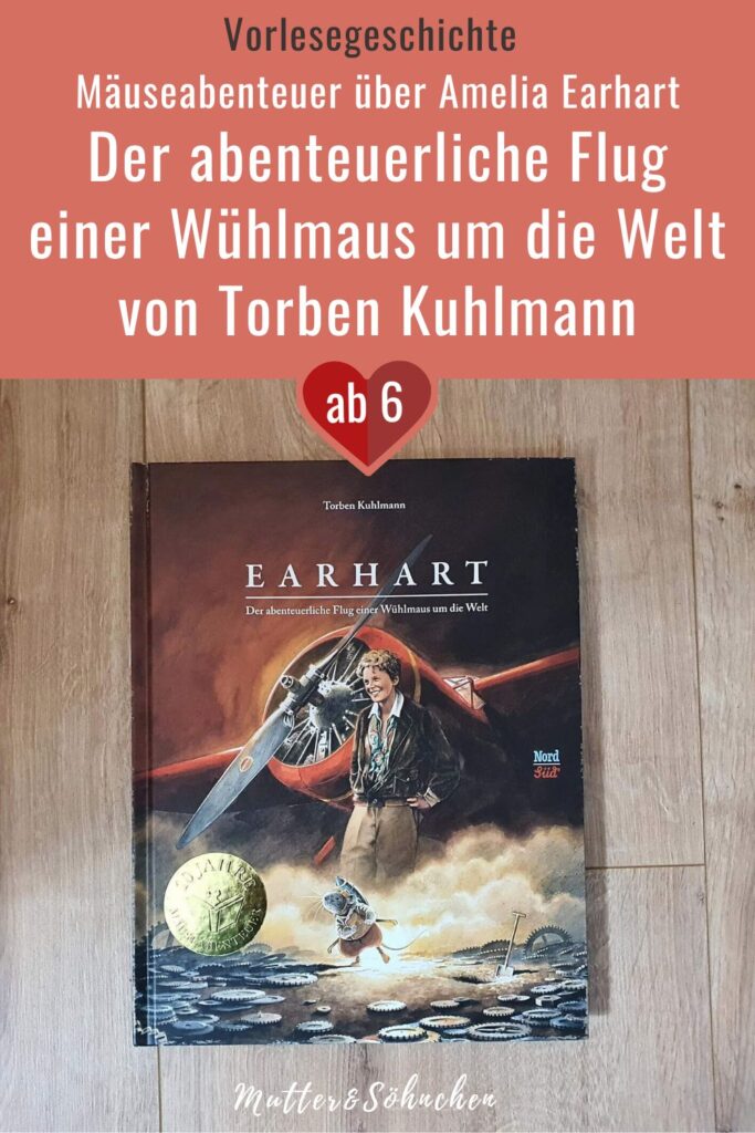 Epische Illustrationen, eine mit der Geschichte verwobene Erzählung und ein überraschender Plot – das sind die Zutaten der berühmten Mäuseabenteuer von Torben Kuhlmann. Nach Edison, Armstong, Einstein und Lindbergh setzt er mit dem fünften Band "Earhart - Der abenteuerliche Flug einer Wühlmaus um die Welt" der Flugpionierin Amelia Earhart ein Denkmal. Gegen alle Widerstände setzte sich die Pilotin dafür ein, Frauen von ihren Rollenklischees zu befreien, und ist deshalb bis heute eine Ikone der Frauenrechtsbewegung. Und auch die Maus der Erzählung muss sich auf der Suche nach Antworten behaupten und gegen den Widerstand in ihrere Wühlmaus-Kolonie ankommen. Eine (Vorlese-)Geschichte für Kinder ab 6 Jahren.