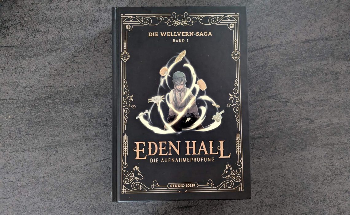 Wellvern ist im vierten Dampfzeitalter und die Industriealisierung geht voran. Auch Peter arbeitet in einer der vielen Fabriken. Und er liebt Maschinen. Als er am großen Tag der Auslosung als einer von zwei Kandidat:innen ausgewählt wird, ändert sich sein Leben schlagartig: Er darf an der Aufnahmeprüfung des Elite-Internats Eden Hall teilnehmen und mit viel Glück Ingenieur werden. Doch die Reise zu der größten Erfinder-Schule des Landes erweist sich als sehr abenteuerlich - denn irgend jemand ist hinter im her. "Eden Hall - Die Aufnahmeprüfung" ist der erste Band der Wellvern Saga von Tina Gerstung und David Ossa - eine steam-punkige Academy-Fantasyreihe für Kinder ab Jahren.