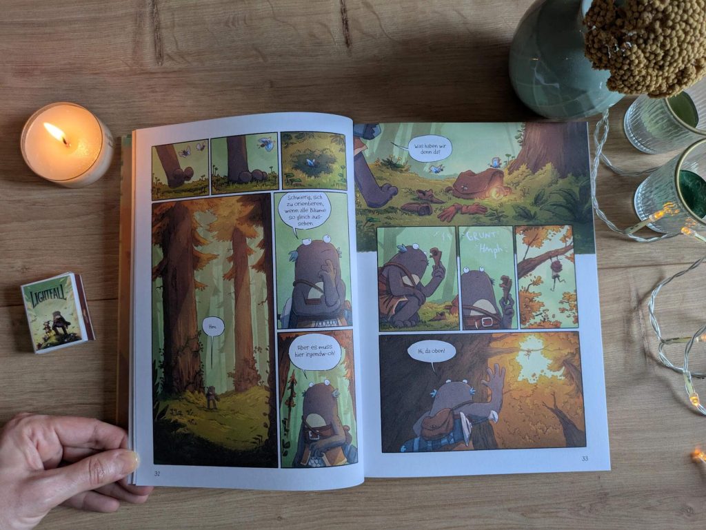 Einst hatte der Planet Irpa eine Sonne. Doch vor langer Zeit erlosch sie und die Galdurier erschufen magische Lichter, die bis heute noch am Himmel leuchten. Als Beas vergesslicher Großvater, der Zauber-Eber, verschwindet, macht sie sich zusammen mit Cad, dem wohl letzten der Galdurier, auf die Suche nach ihm. Auf ihrer abenteuerlichen Reise treffen sie auf gefährliche Wesen, freundlichen Geschöpfe und jede Menge Geheimnisse. Denn warum ist Beas Großvater der Hüter der "Ewigen Flamme"? Der Reihenauftakt "Lightfall - Das verlorene Licht" von Tim Probert ist ein berührendes und aufwendig illustriertes Fantasy-Abenteuer über Freundschaft, Mut und die Hoffnung, die selbst im tiefsten Dunkel ein Licht entzünden kann. Für alle, die Abenteuer, Freundschaft und fantastische Comic-Welten lieben!